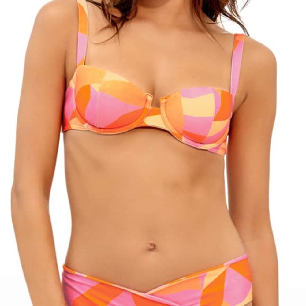 NWOT ViX Nissi Underwire Bikini Top Size S $126